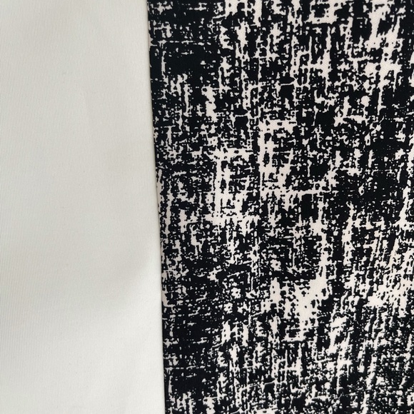 Vince Camino black and white pencil skirt - Picture 3 of 4